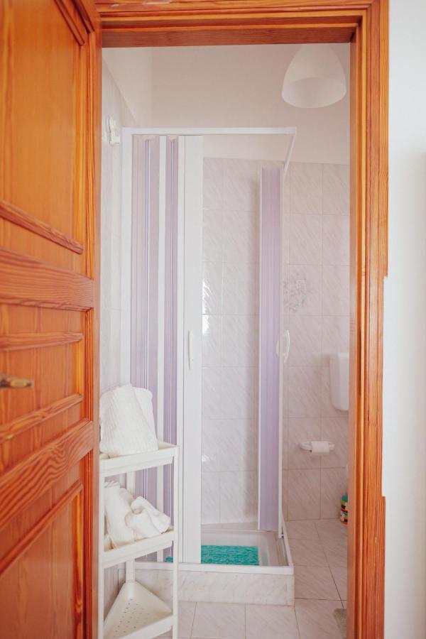 Casa Makira Apartment แตร์ราซีนี ภายนอก รูปภาพ