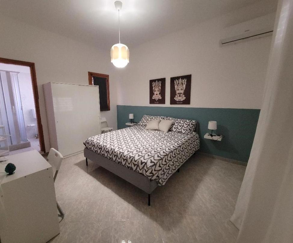 Casa Makira Apartment แตร์ราซีนี ภายนอก รูปภาพ